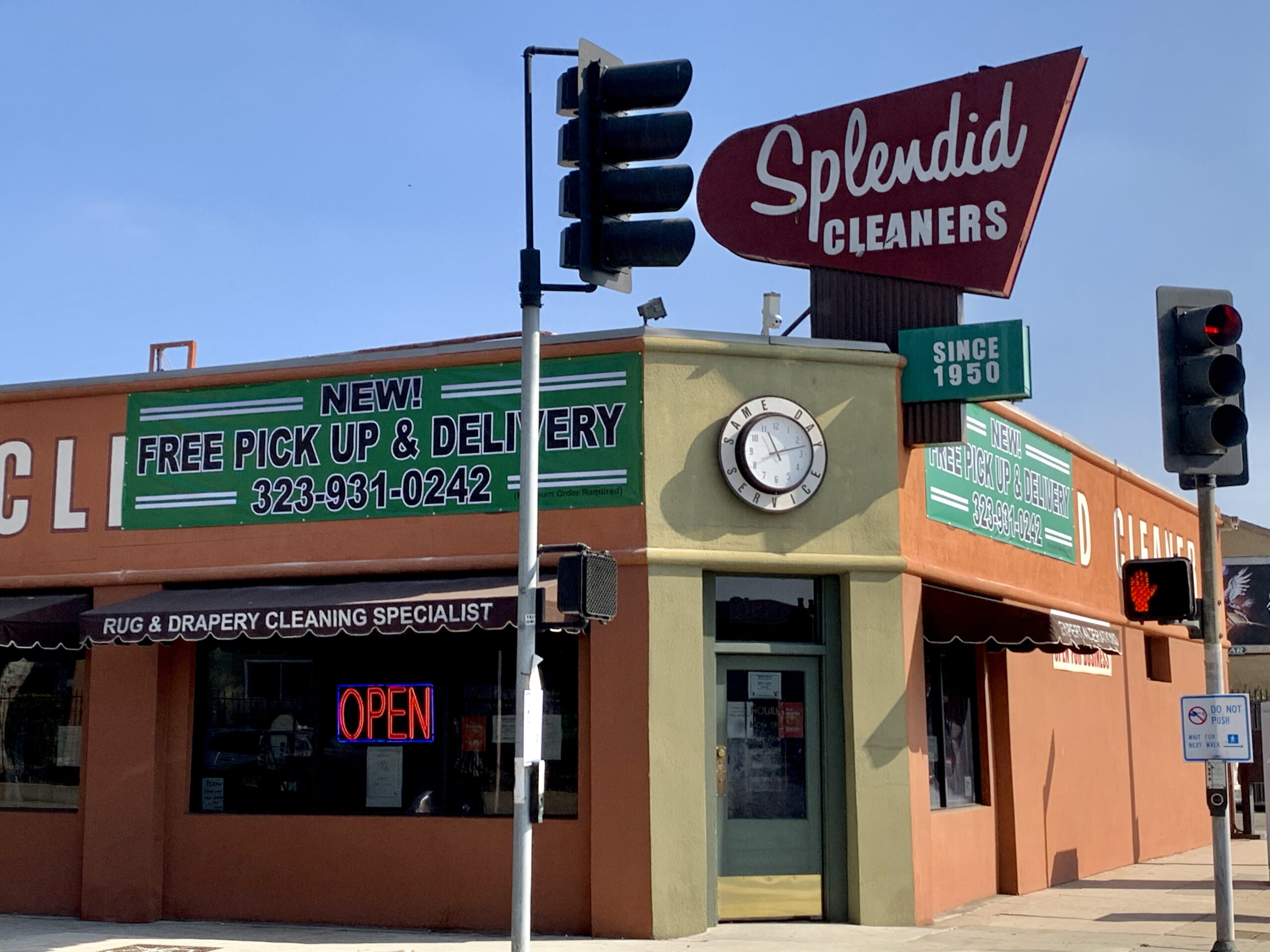 Splendid Cleaners Laundry and Dry Cleaners in Los Angeles